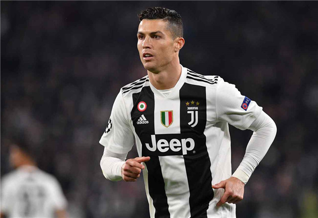 意甲11月最佳球员候选：迈尼昂、劳塔罗、瓦尔迪入选