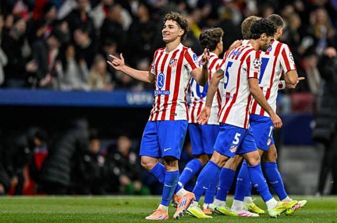 末节被弃用！周琦高效砍两双，杀伤力十足无奈罚球一般