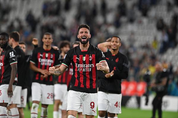 解析亚利桑那响尾蛇队如何通过多元化打击阵线压制传统投手