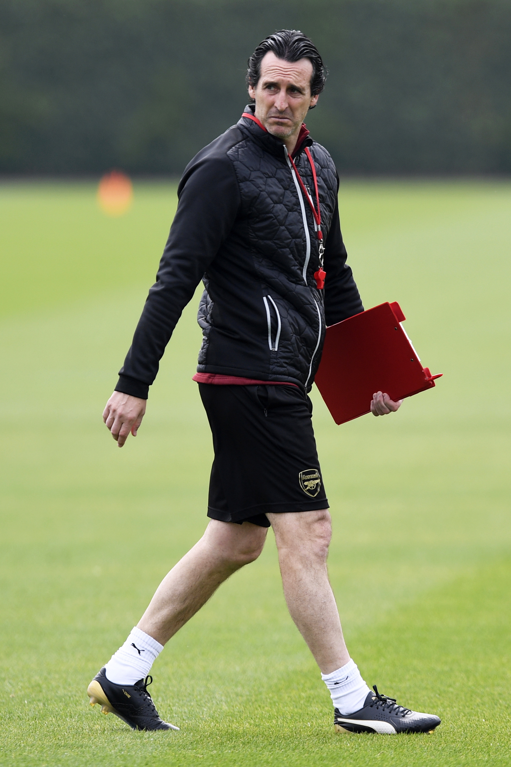 皇马客场3-0击败毕巴，维尼修斯表现低迷，全场仅射正1次，状态持续下滑。